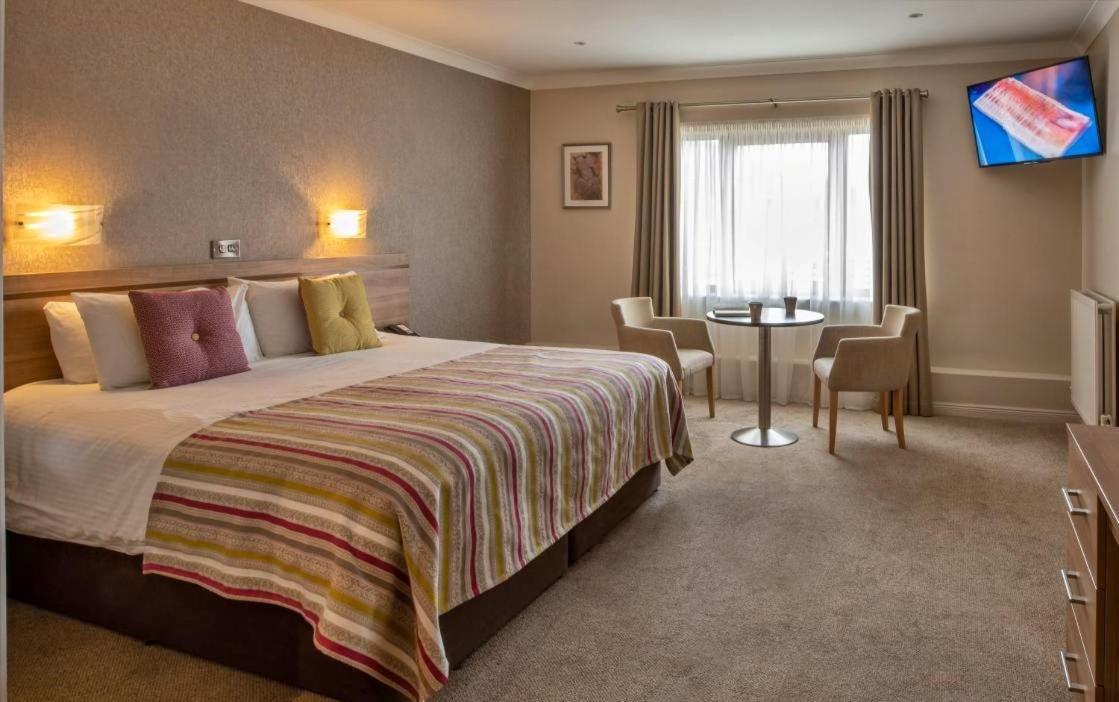 The Lodge Hotel Coleraine Exterior foto