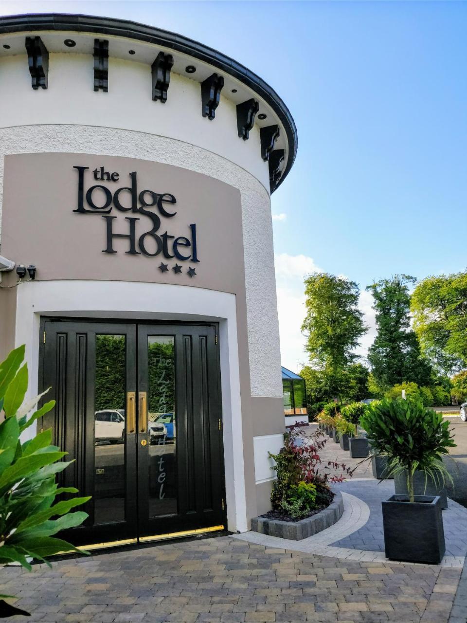 The Lodge Hotel Coleraine Exterior foto